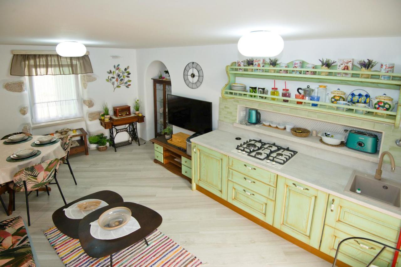 Apartment Sanjin With Sea View باشْكا المظهر الخارجي الصورة