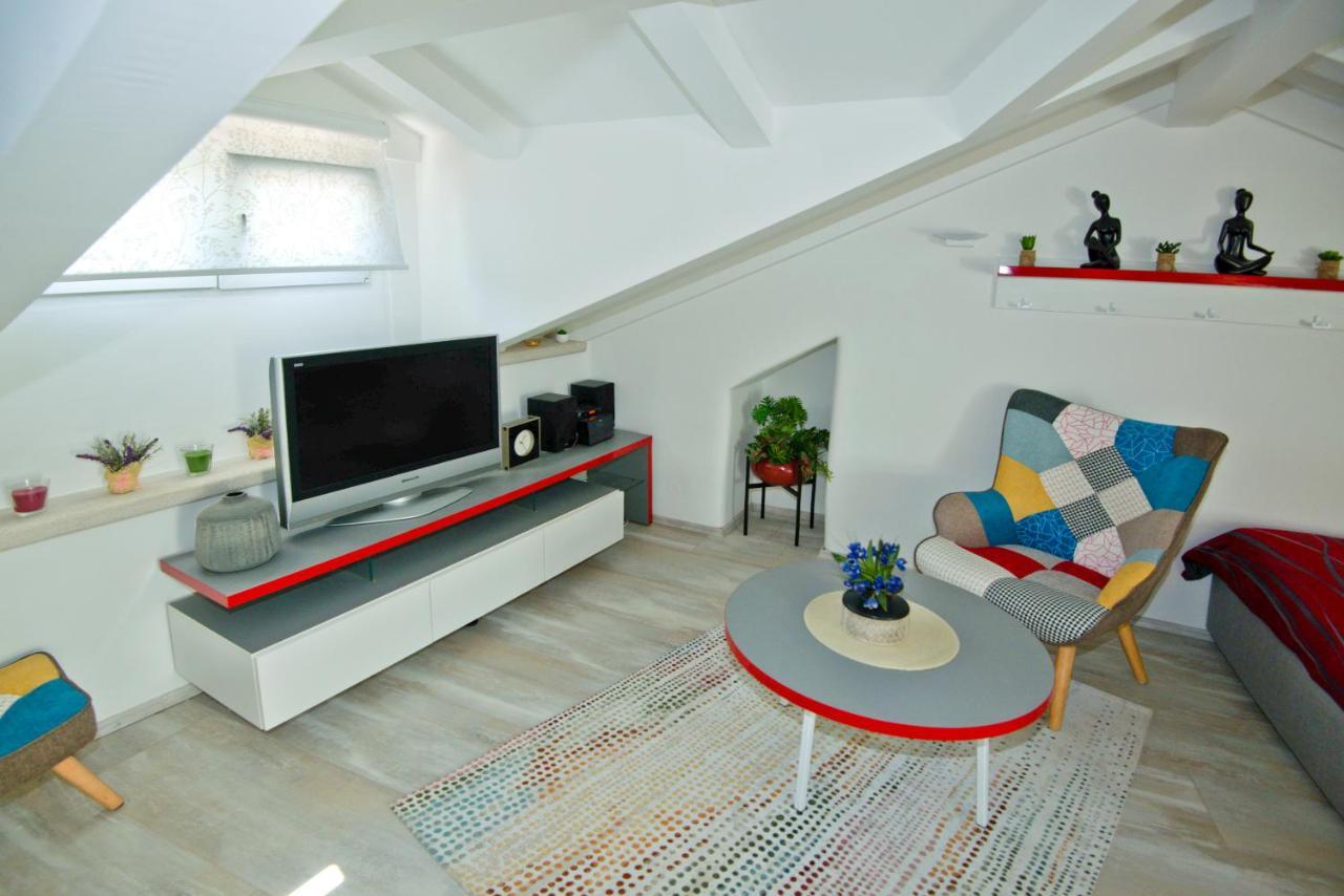 Apartment Sanjin With Sea View باشْكا المظهر الخارجي الصورة
